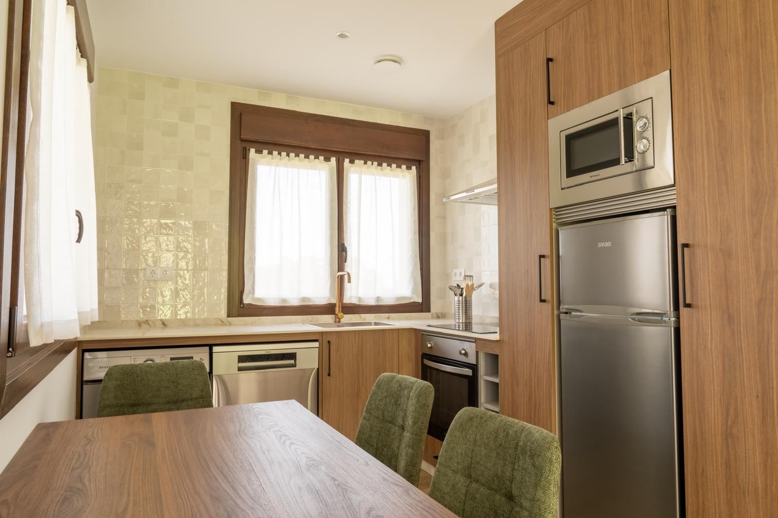 Cocina y comedor apartamento Amento